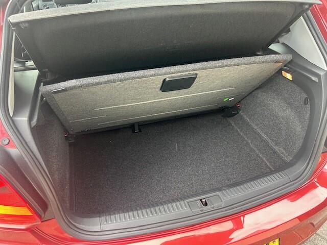 Volkswagen POLO 1.0 AIRCO I MULTIMEDIA L=I LMV I ELEKTRISCHE RAMEN & SPIEGELS I LAGE KM's