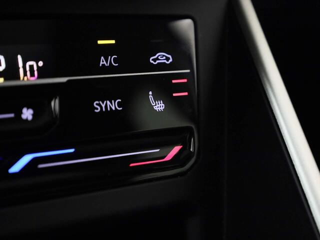 Volkswagen POLO 1.0TSI/95PK Move · Panoramadak · Navigatie · Camera+Parkeersensoren · Stoelverwarming