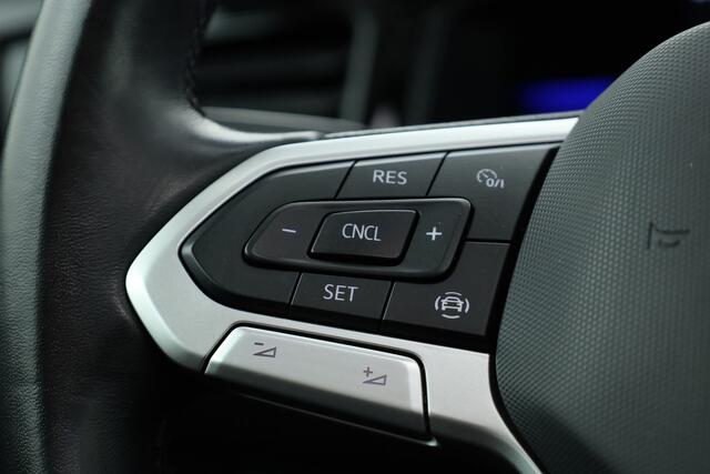 Volkswagen POLO 1.0 TSI DSG | Pano | Apple CarPlay | Camera | LED | Clima | All Seasons