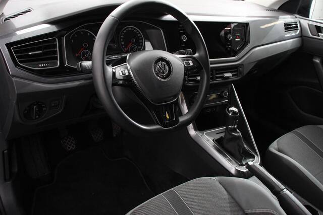 Volkswagen POLO 1.0 TSI 116pk Highline | Navigatie | Apple Carplay | Climate Control | Adaptive Cruise control | Extra getint glas | Verwarmde voorstoelen