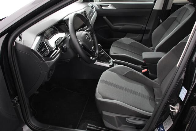 Volkswagen POLO 1.0 TSI 116pk Highline | Navigatie | Apple Carplay | Climate Control | Adaptive Cruise control | Extra getint glas | Verwarmde voorstoelen