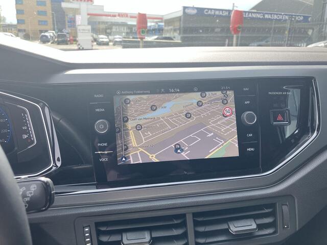 Volkswagen POLO 1.0 TSI 95pk DSG R-Line Business · Camera · Apple/Android Car Play · ACC · Stoelverwarming · Sfeerverlichting · Draadloze Telefoonlader · Garantie t/m 03-07-2028 of 100.000km