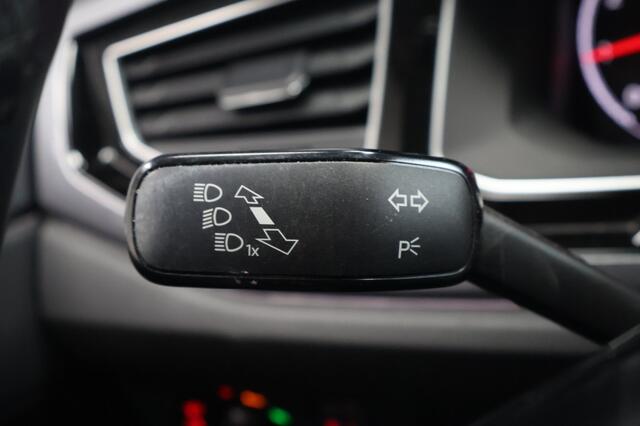 Volkswagen POLO 1.0 TSI R-Line Highline | Carplay | AUTOMAAT