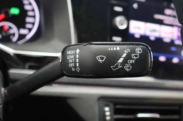 Volkswagen POLO 1.0 TSI R-Line Highline | Carplay | AUTOMAAT