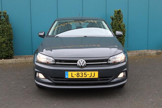 Volkswagen POLO 1.0 TSI Comfortline Executive AC|ADAPT.CRUISE|CARPLAY|NAV|DAB|BT