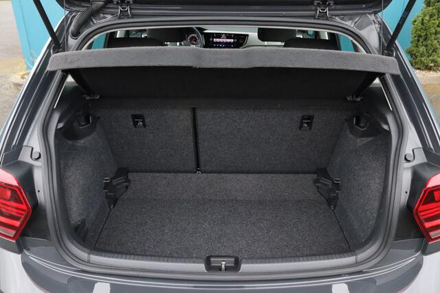 Volkswagen POLO 1.0 TSI Comfortline Executive AC|ADAPT.CRUISE|CARPLAY|NAV|DAB|BT