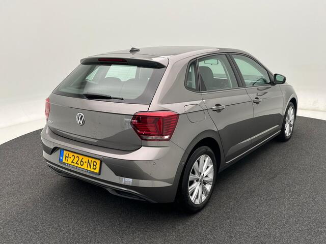 Volkswagen POLO 1.0 TSi Automaat Highline | Navigatie | Adaptive Cruise | Climate Control | Camera | Carplay | 70.134 Km!!