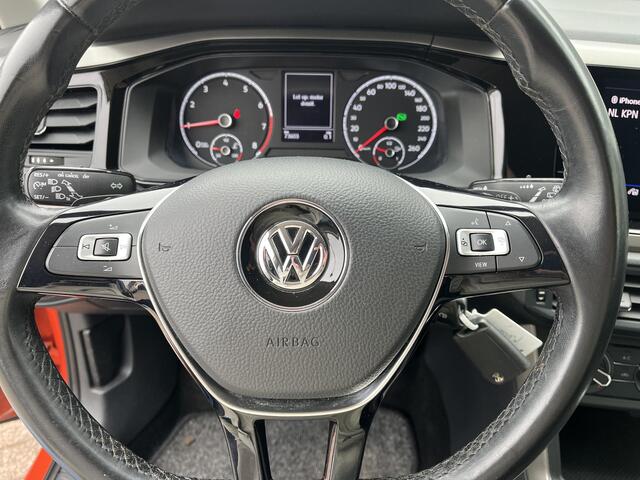 Volkswagen POLO 1.0 TSI Comfortline Automaat, Apple/Android CarPlay, Airco, mooie kleur combinatie. Goed onderhouden, geen schades