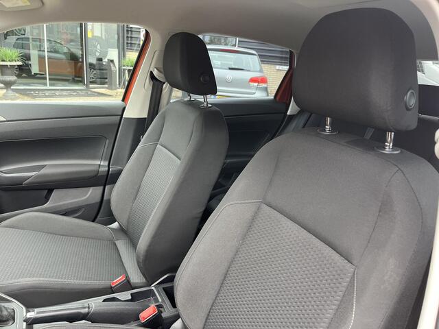 Volkswagen POLO 1.0 TSI Comfortline Automaat, Apple/Android CarPlay, Airco, mooie kleur combinatie. Goed onderhouden, geen schades