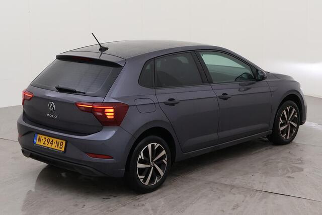 Volkswagen POLO 1.0 TSI Life Multimedia Navigatie / Parkeersensoren / LED verlichting / App-connect / Airco / Bluetooth