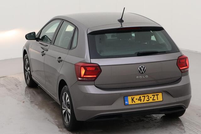 Volkswagen POLO 1.0 TSI Comfortline / Airco / Navigatie / Parkeersensoren / Lichtmetaal 15 inch / App connect /