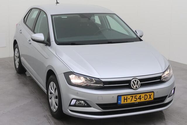 Volkswagen POLO 1.0 TSI Comfortline / Navigatie / Parkeersensoren V+A / Adaptive cruise controle /