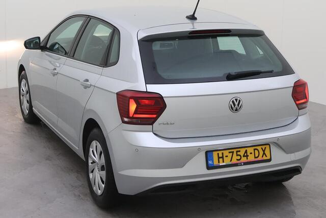 Volkswagen POLO 1.0 TSI Comfortline / Navigatie / Parkeersensoren V+A / Adaptive cruise controle /