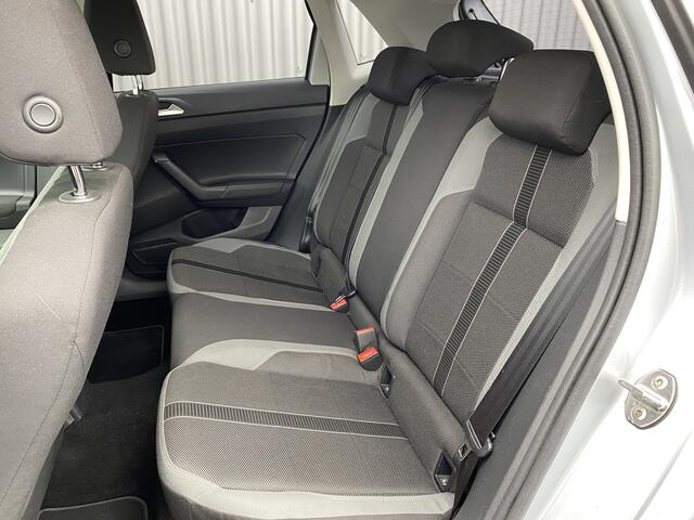 Volkswagen POLO 1.6 TDI Comfortline Business R-Line, 92Dkm, 5-Drs, A/C, CC, LM, nw. APK - Inruil Mogelijk -