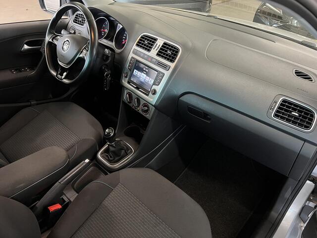 Volkswagen POLO 1.0 BlueMotion Edition Carplay | Cruise | Airco | PDC | LM-Velgen ( Vestiging - Nieuwegein )