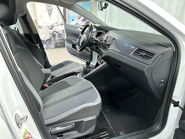 Volkswagen POLO 1.0 TSI Beats 116PK | R-Line | LED | Trekhaak