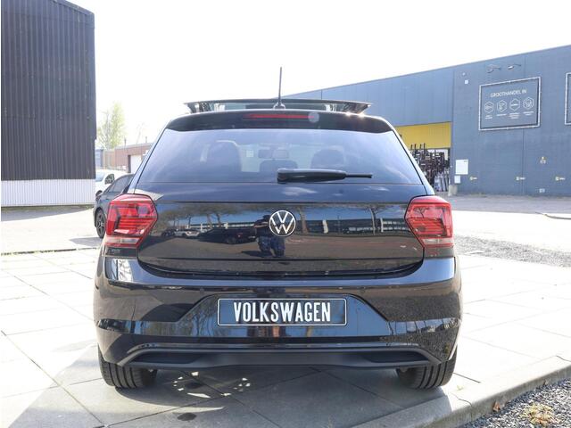 Volkswagen POLO 1.0 TSI Highline Panoramadak | Full LED | Stoelverwarming | Getint Glas |