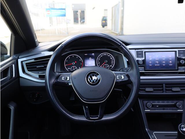 Volkswagen POLO 1.0 TSI Highline Panoramadak | Full LED | Stoelverwarming | Getint Glas |