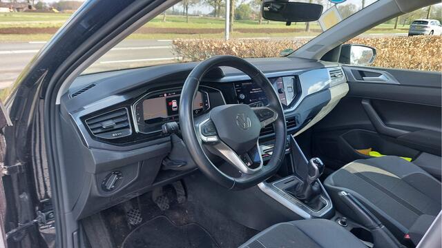 Volkswagen POLO 1.0 TSI Style CLIMA/NAVI/LED 39389 KM BJ 2023