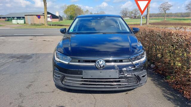 Volkswagen POLO 1.0 TSI Style CLIMA/NAVI/LED 39389 KM BJ 2023