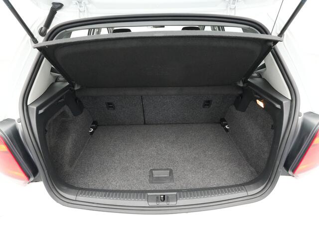 Volkswagen POLO 1.2 TSI 90pk Comfortline Airco Cruise Lm Velgen Touchscreen