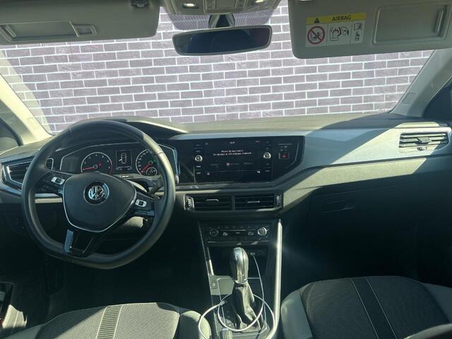 Volkswagen POLO 1.0 TSI Highline | Adaptive Cruise Control | Navigatie | Apple CarPlay/Android Auto | Stoelverwarming | Climate Control | Achteruitrijcamera | Parkeersensoren Voor en Achter |