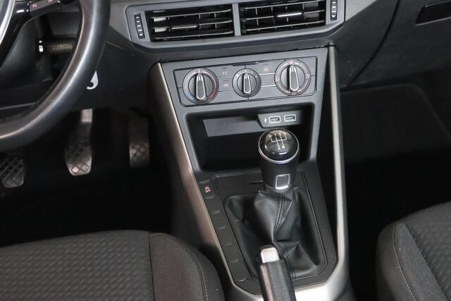 Volkswagen POLO 1.6 TDI Comfortline, Navigatie, Apple CarPlay/Android Auto, Cruise Control, Bluetooth