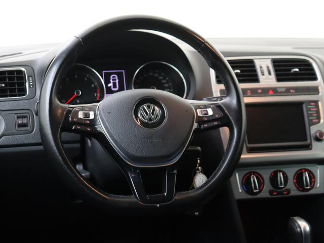 Volkswagen POLO 1.0 BlueMotion Edition Automaat | Navigatie | Parkeercamera | Airco