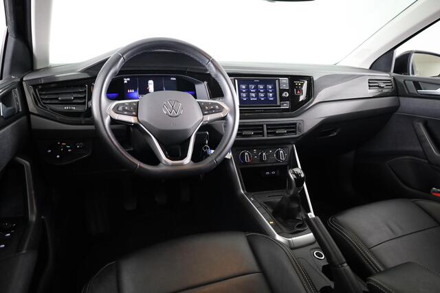 Volkswagen POLO 1.0 TSI Life 95 pk | Verlengde garantie | Navigatie via App | Parkeersensoren | Adaptieve cruise control | LED koplampen | Leer interieur