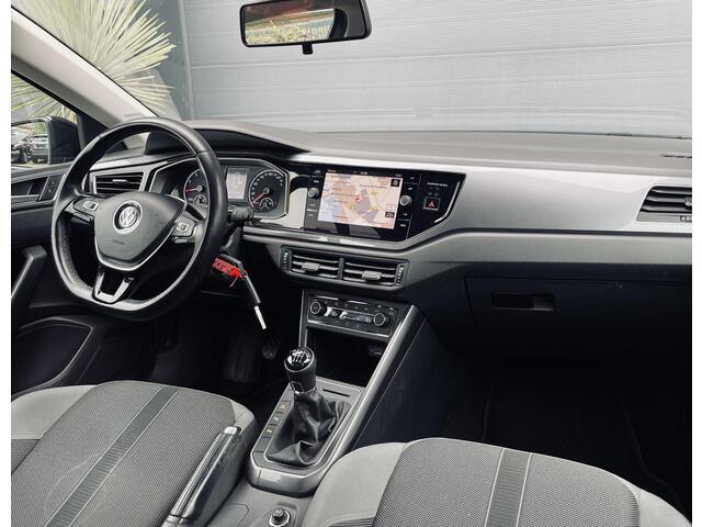 Volkswagen POLO 1.0 TSI Highline Business R
