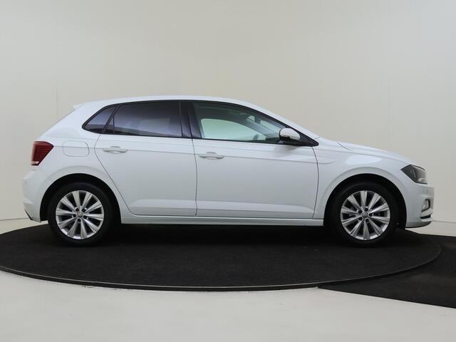 Volkswagen POLO 1.0 TSI Highline | Navigatie | Digitale cockpit | CarPlay | Climate control | Adaptieve cruise control | Parkeersensoren | Elektrisch inklapbare spiegels |
