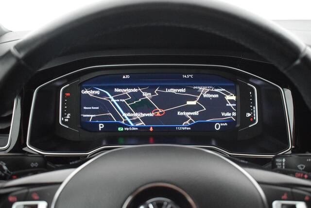 Volkswagen POLO 1.6 TDI 95pk DSG Highline Trekhaak Camera Keyless Beats Virtual Cockpit Led Panoramadak Navigatie