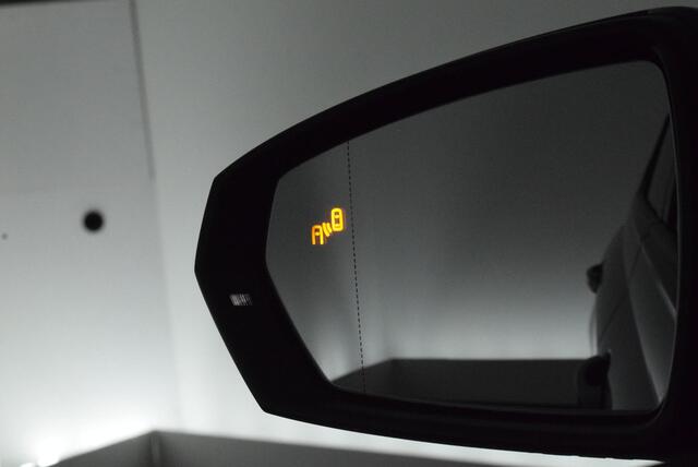 Volkswagen POLO 1.6 TDI 95pk DSG Highline Trekhaak Camera Keyless Beats Virtual Cockpit Led Panoramadak Navigatie