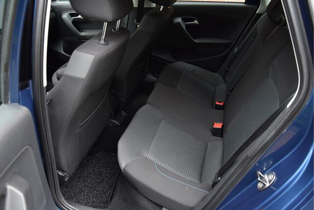 Volkswagen POLO 96 PK TSI automaat Nieuwstaat! NAP ECC PDC Carplay BlueMotion Connected Series