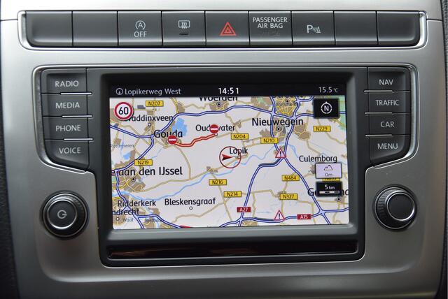Volkswagen POLO 96 PK TSI automaat Nieuwstaat! NAP ECC PDC Carplay BlueMotion Connected Series