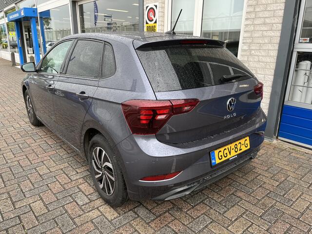 Volkswagen POLO 1.0 TSI Life Edition / GARANTIE TM 08-2028/ APP-CONNECT/ 15" LMV/ ADAPT. CRUISE/ DIGITAL DASH/ DAB RADIO/ BLUETOOTH/ CARKIT/ LED/ AIRCO/ PARK. SENSOR + CAMERA