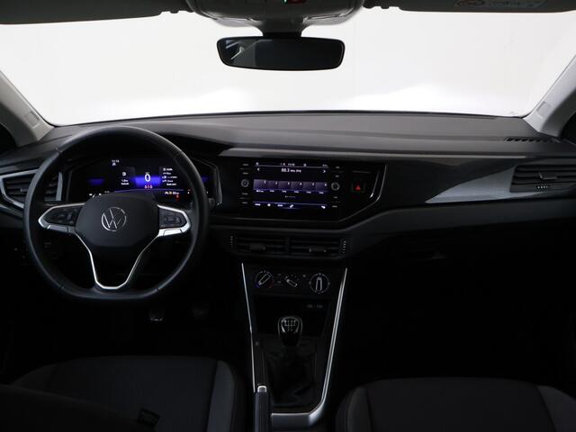 Volkswagen POLO 1.0 TSI Polo Edition Camera Carplay Velgen Full Led
