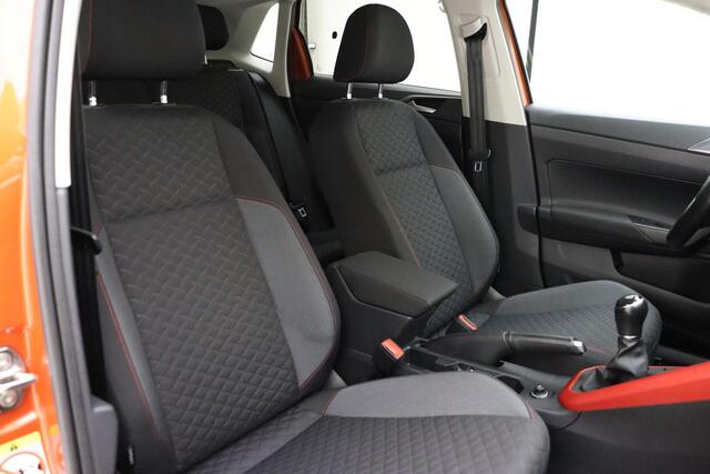 Volkswagen POLO 1.0 TSI Highline Business R | Trekhaak | Full LED Koplampen | Virtual Dashboard | Adaptive Cruise | Stoelverwarming | Navigatie |