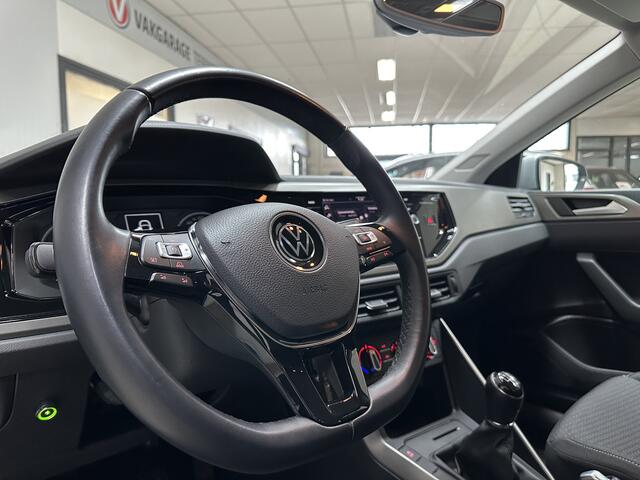 Volkswagen POLO 1.0 TGI CNG!! Comfortline/ Apple + Android/ PDC V+A/ DAB+/ Navi/ Airco/ Adaptive Cruise/ Elek. pakket/ Isofix/ Bluetooth/ Armsteun/ Multi. LEDER. Stuur/ Mistl./ LED Dagrijverl.
