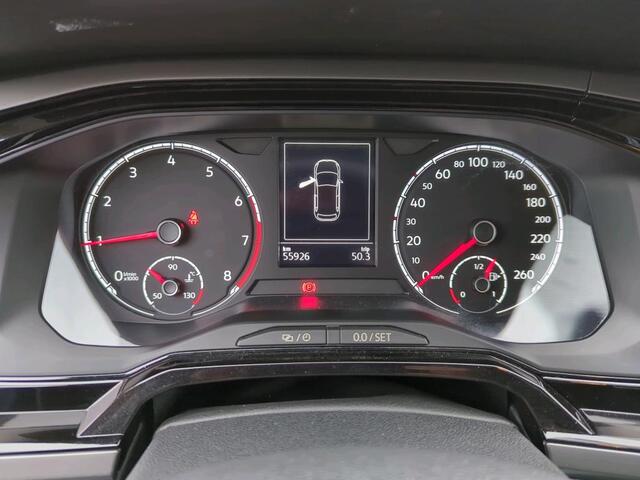 Volkswagen POLO 1.0 MPI Comfortline Executive Multimedia Navigatie / Bluetooth / Airco / Cruise control / App-connect / Apple carplay