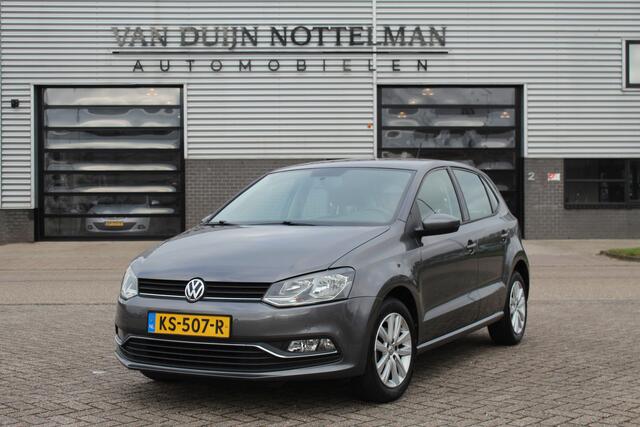 Volkswagen POLO 1.2 TSI Highline / Navigatie / Cruise / LMV