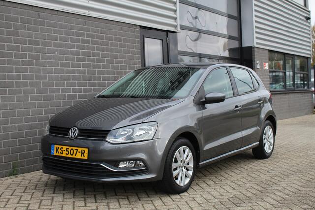Volkswagen POLO 1.2 TSI Highline / Navigatie / Cruise / LMV