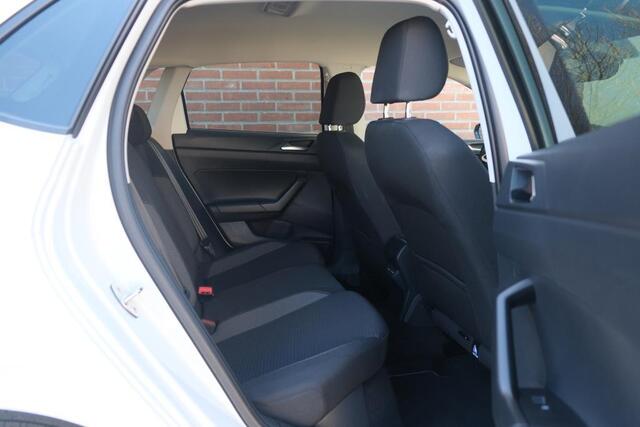 Volkswagen POLO 1.0 TSi 95pk Life Business | App Connect | Climate | Adaptive Cruise | Blind Spot | Stoelverwarming | PDC