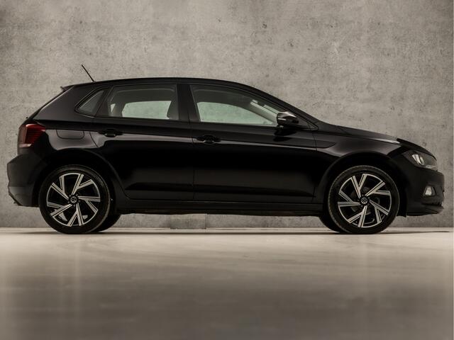 Volkswagen POLO 1.0 TSI Comfortline (APPLE CARPLAY, GROOT NAVI, PARKEERSENSOREN, ADAPTIVE CRUISE, LM VELGEN, SPORTSTOELEN, DAB+, NIEUWE APK, NIEUWSTAAT)