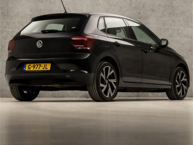 Volkswagen POLO 1.0 TSI Comfortline (APPLE CARPLAY, GROOT NAVI, PARKEERSENSOREN, ADAPTIVE CRUISE, LM VELGEN, SPORTSTOELEN, DAB+, NIEUWE APK, NIEUWSTAAT)