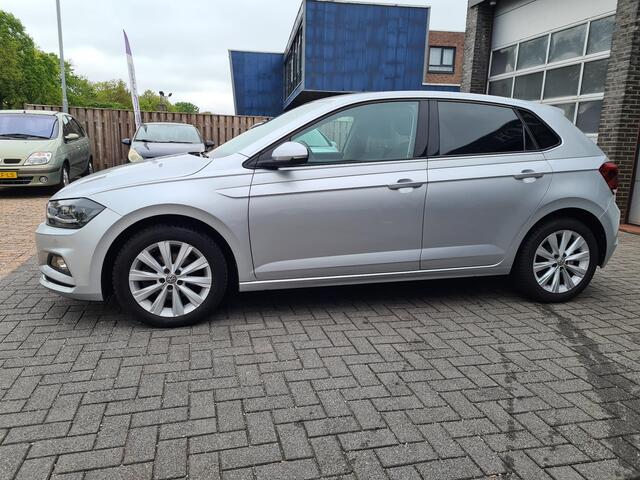 Volkswagen POLO 1.0 TSI Highline navigatie