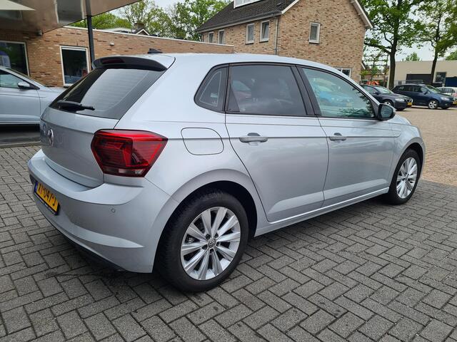Volkswagen POLO 1.0 TSI Highline navigatie
