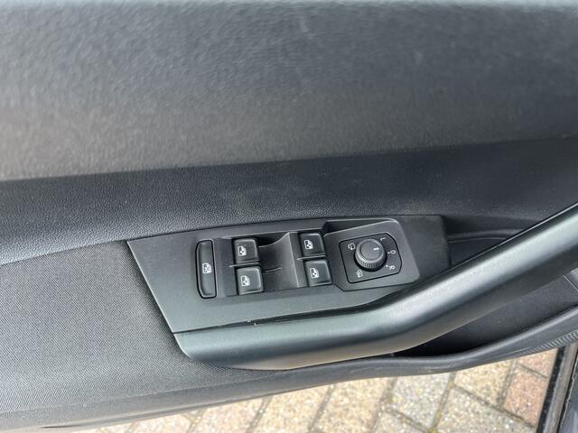 Volkswagen POLO 1.0 TSI Life / AUTOMAAT/ ADAPT. CRUISE/ DIGITAL DASH/ APP-CONNECT/ DAB/ CLIMA/ STOEL VERWARM./ BLUETOOTH/ CARKIT