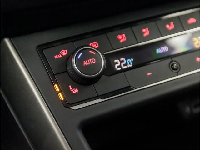 Volkswagen POLO 1.0 HighlineSportline (APPLE CARPLAY, CLIMATE, STOELVERWARMING, CRUISE, SPORTSTOELEN, LM VELGEN, ARMSTEUN, NIEUWE APK, NIEUWSTAAT)
