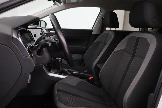 Volkswagen POLO 1.0 TSI Highline | Automaat | Stoelverwarming | Carplay | Navigatie | Climate control | Parkeerhulp | Cruise control | Bluetooth